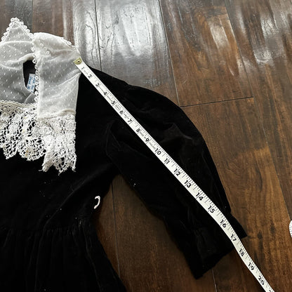Vintage Sarah Kent Girls Victorian Style Dress Rare Black Pearls White Velour