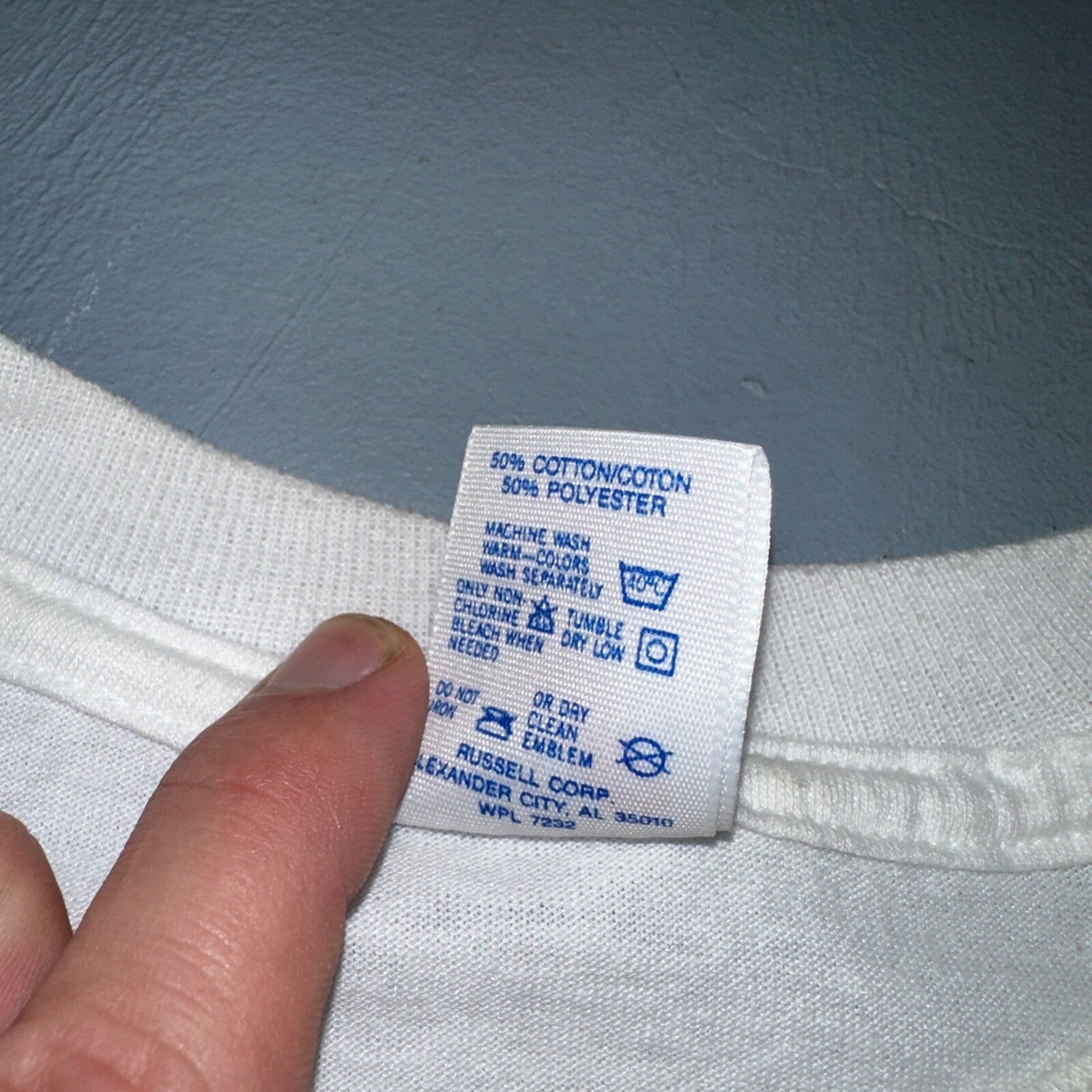 Aviator Sunglasses VTG T Shirt Family Photo 2 Random People 1970s Vibe Funny