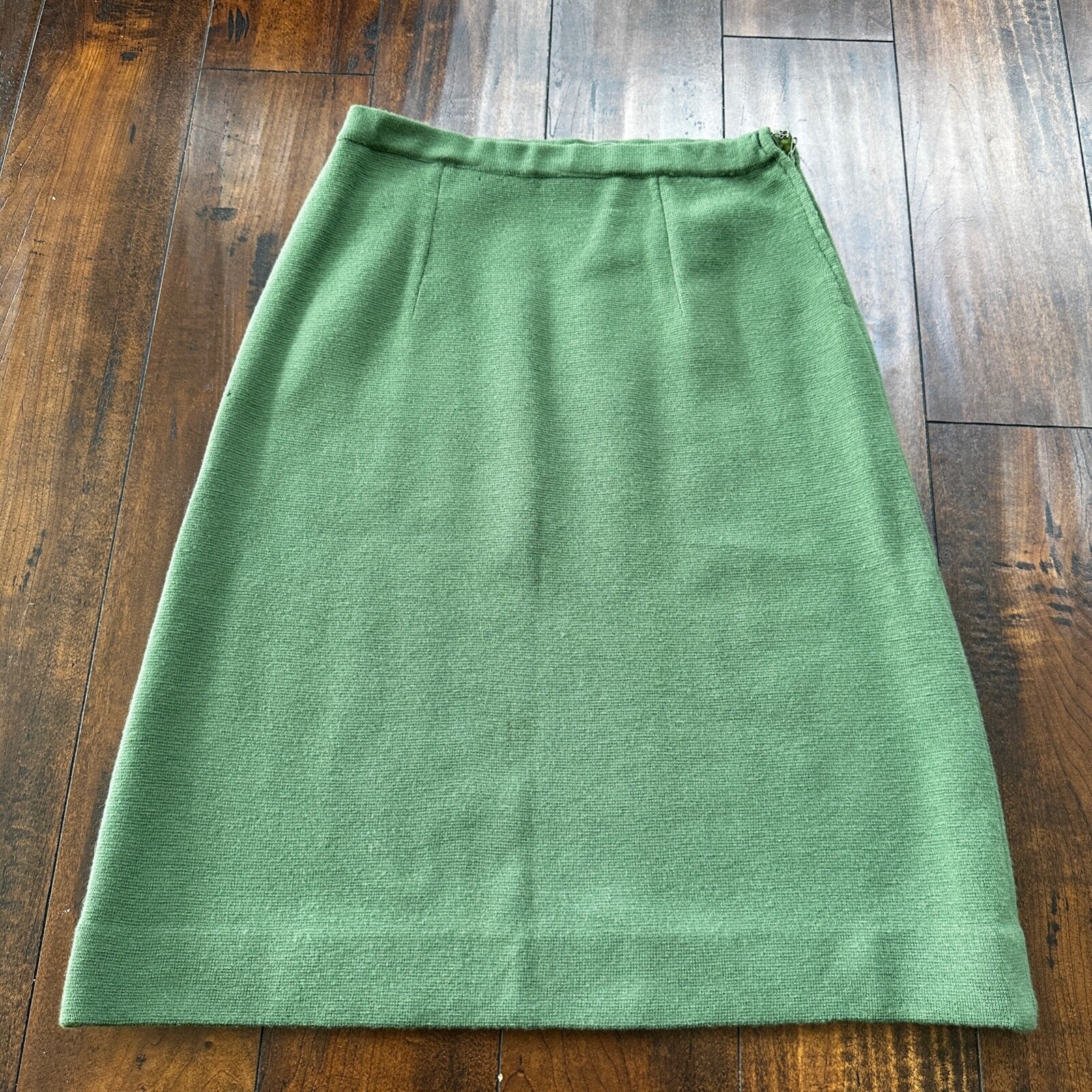 Vintage Lipman Wolfe & Co Green Wool Skirt Suit Womens Italy 100% 1960s 60s