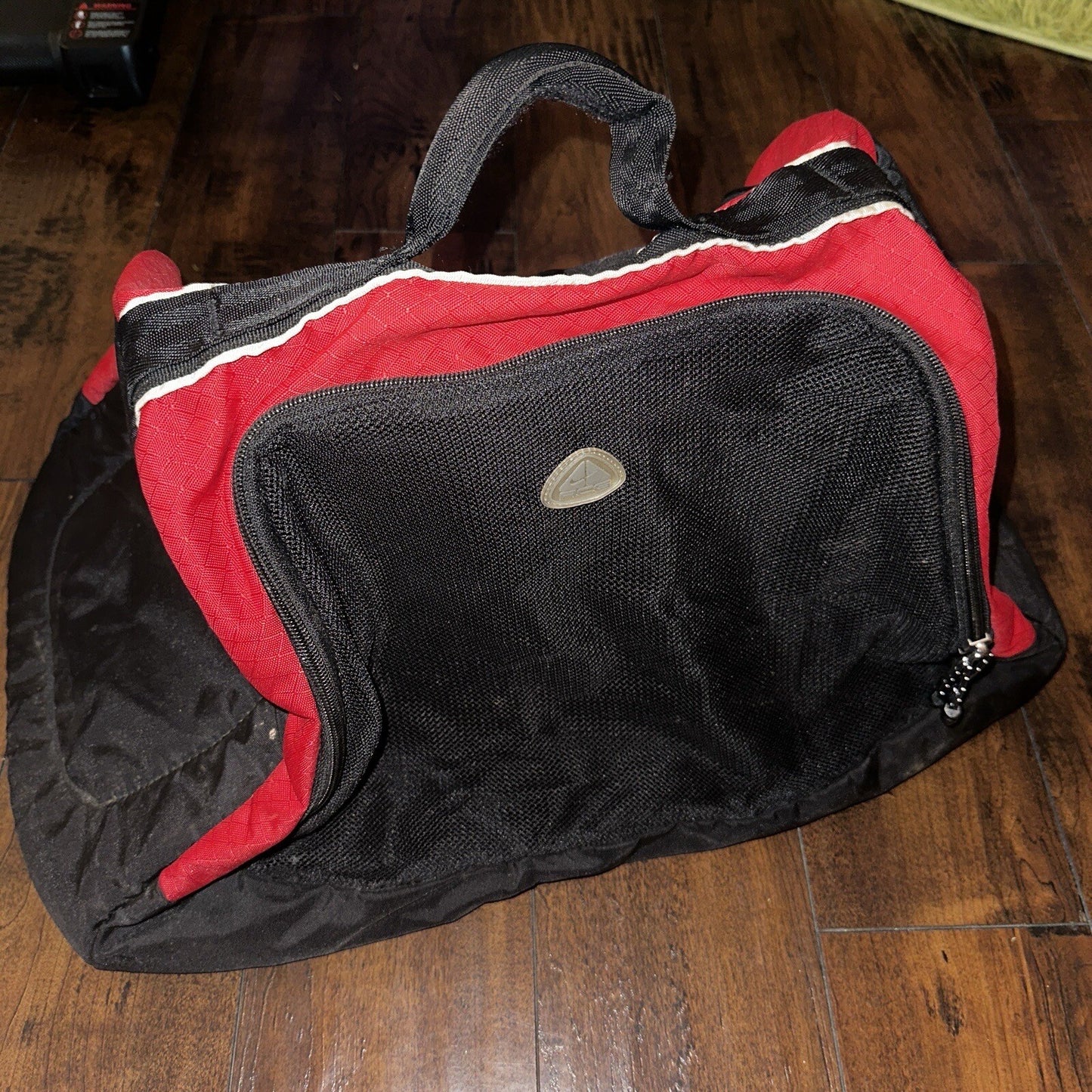 Nike ACG Duffle Bag Gym Travel Rare VTG 1990s Hike Basketball JORDAN 90s Bred