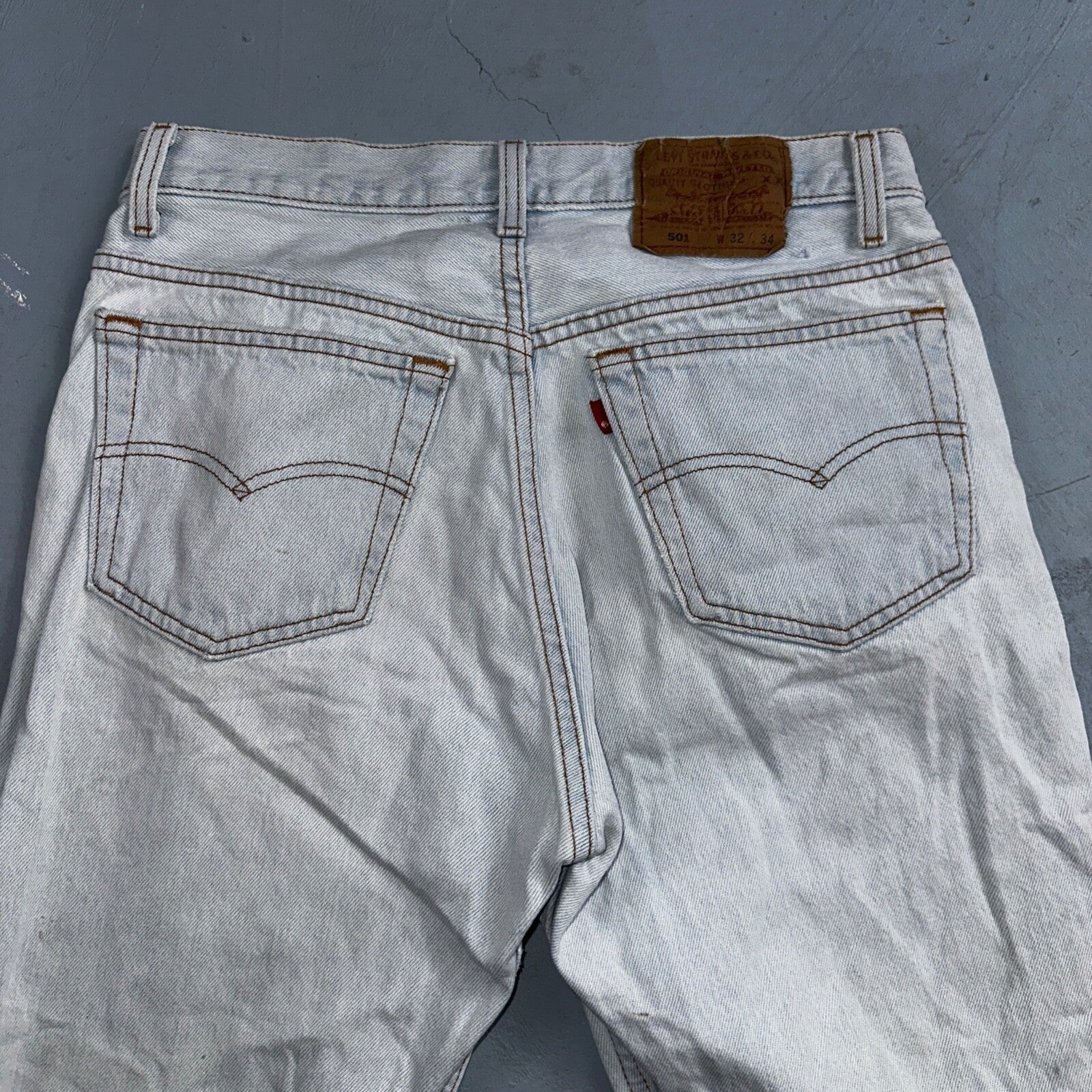 Levis 501 Vintage 90s USA XX Straight Leg Jeans Blue Light Wash 32x34 Act 29x26