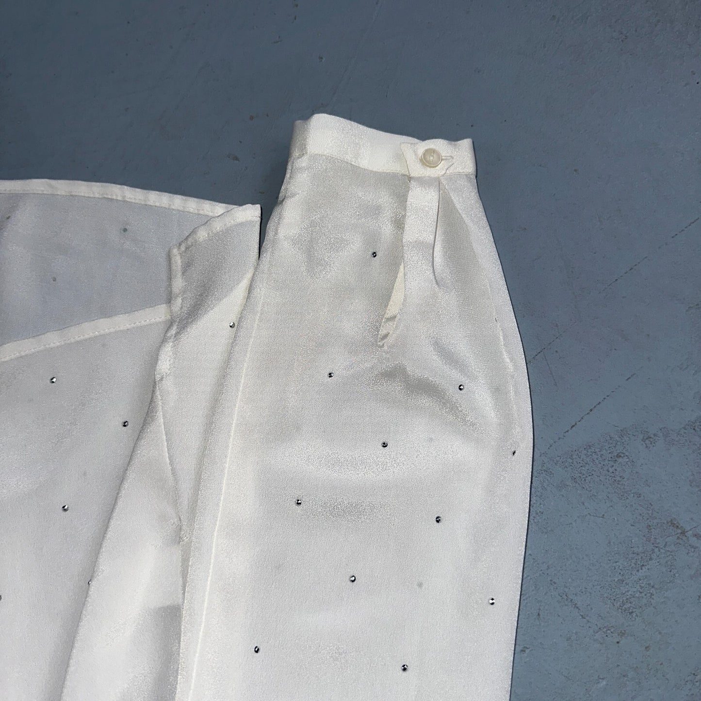 LIZ CLAIBORNE Womens Long Sleeve Button Front Blouse Shirt Studs Sz S Ivory