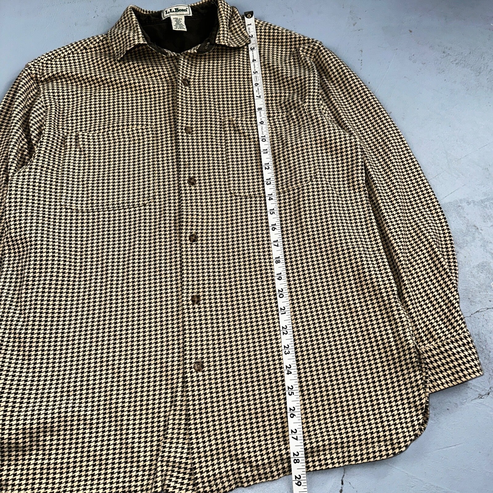 LL Bean VTG SOFT Flannel Shirt Size M Mens Cream Houndstooth Long Sleeve Button