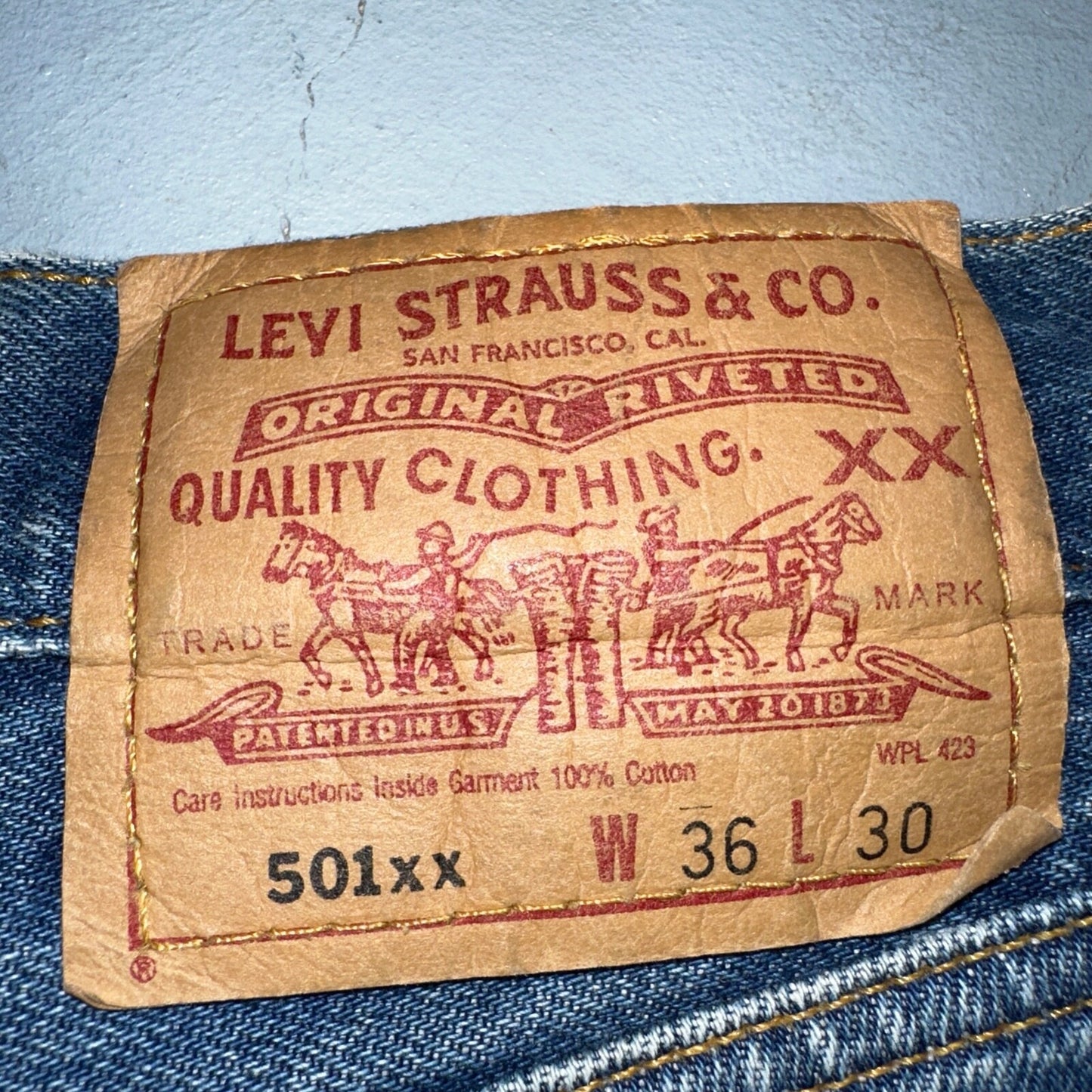 Levis 501 Vintage 90s Mexico Straight Leg Jeans 36x30 Y2K Med Wash Act 33x27