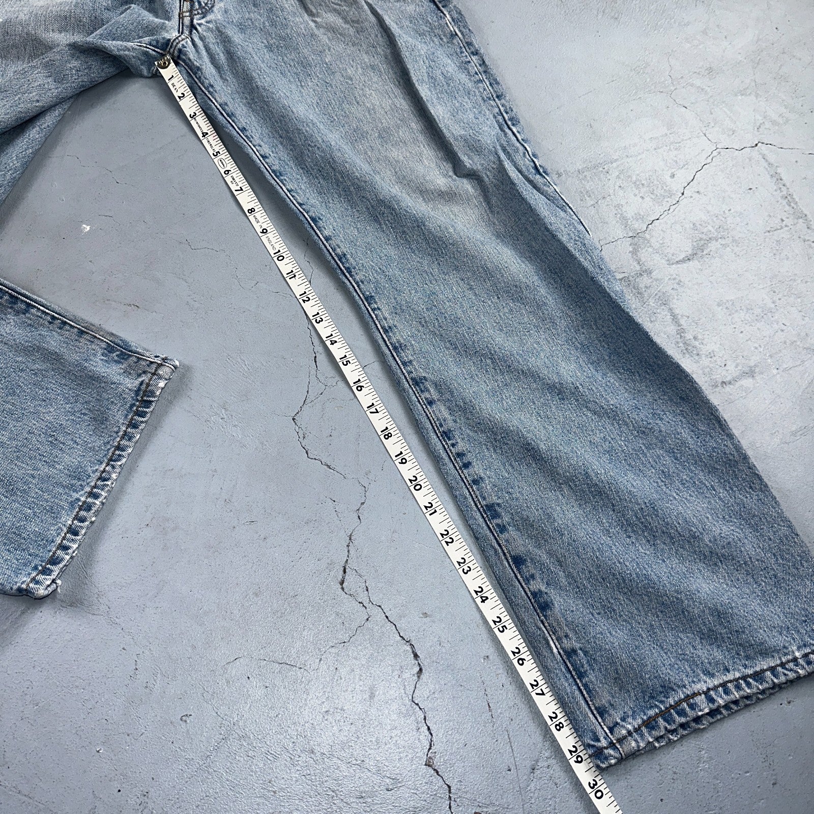 Levis 501 Vintage Y2K 90s XX Straight Leg Jeans Blue Light Wash 35x32 Act 32x29