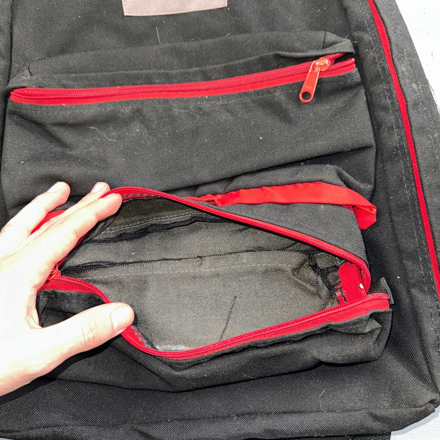 Jansport VTG Made in USA Black Red Backpack 90s 1990s Basic Full Zip Around