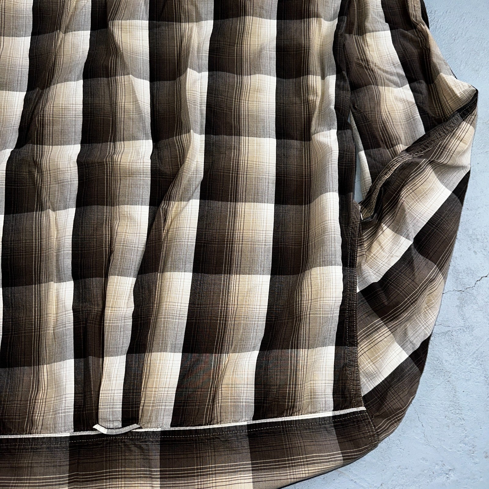 Filson Washed Feather Cloth Button Shirt Small Light White Grey Charcoal Ivory