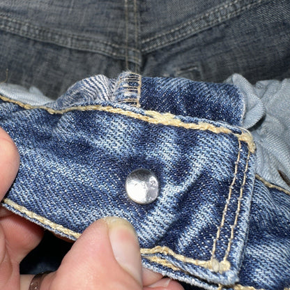 Levis 501 Vintage 90s Hungary Straight Leg Jeans 31x32 Y2K Med Wash Act 28x30