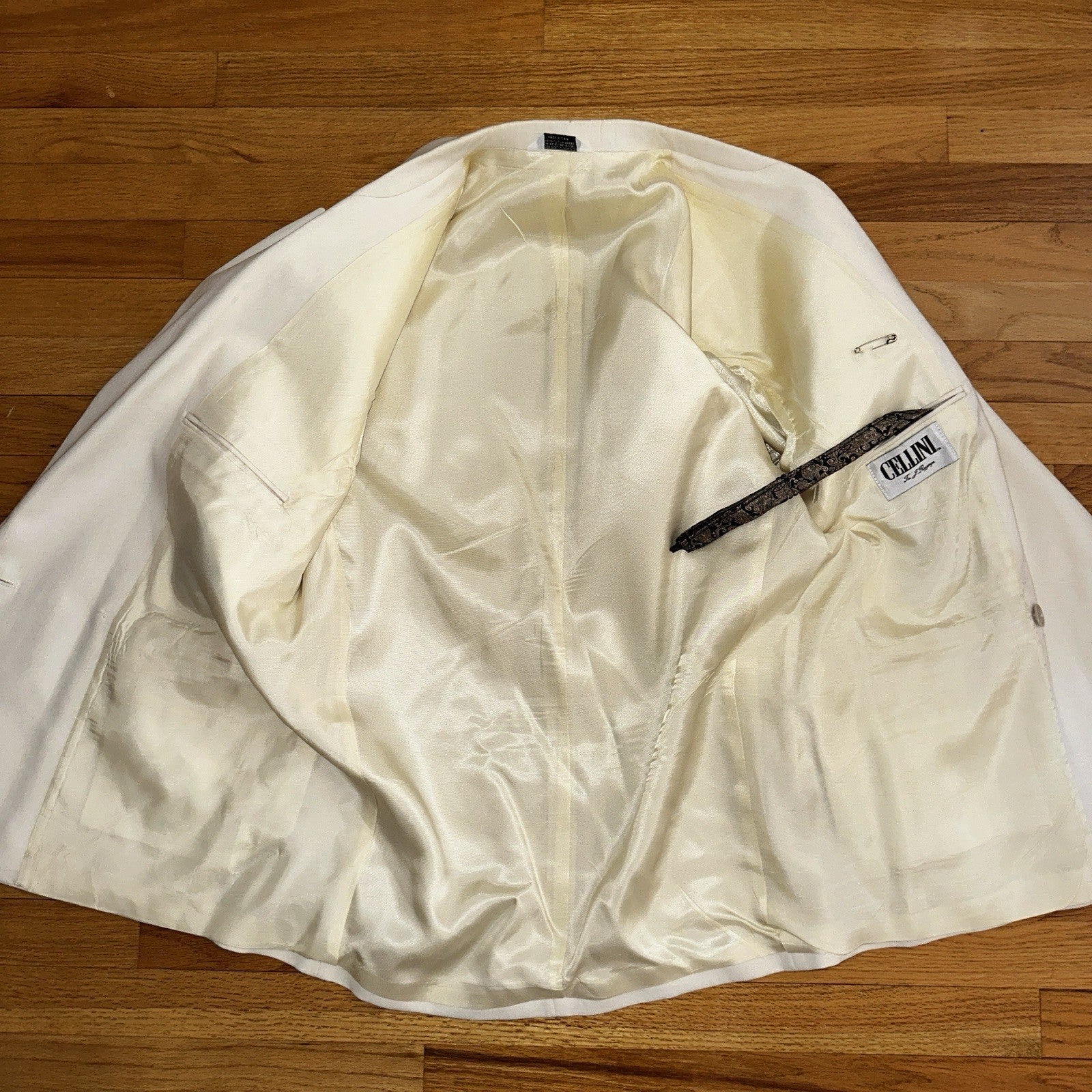 Cellini White 2 Piece Suit Mens 42R 33x26 Solid Double Breasted USA 1980s 80s