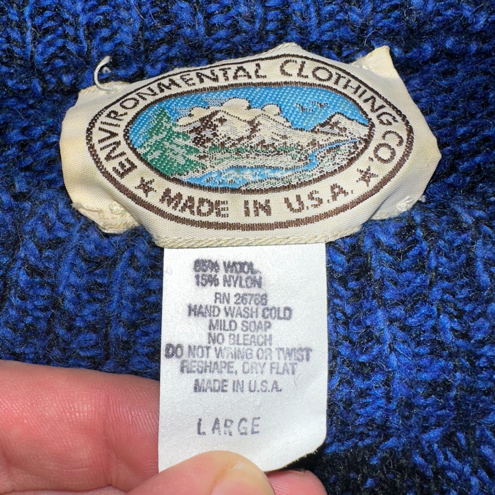 Environmental Clothing Co. VTG 90s Blue Wool Knit Holiday Cottage Sweater L USA