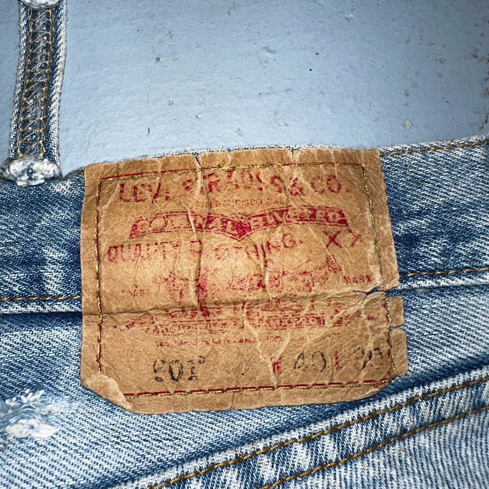 Levis 501 Vintage Y2K XX Straight Leg Jeans 90s Blue Light Wash 40x30 Act 40x29