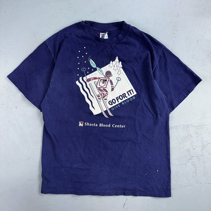 Mountain Ski Shasta VTG T Shirt Blood Center Medical Fun Graphic 90s Hanes Beefy