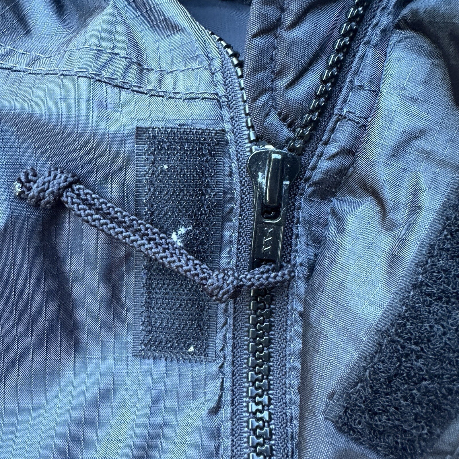 REI VTG Gore-Tex Orange GTX Shell Paclite Waterproof Jacket Mens Medium Black