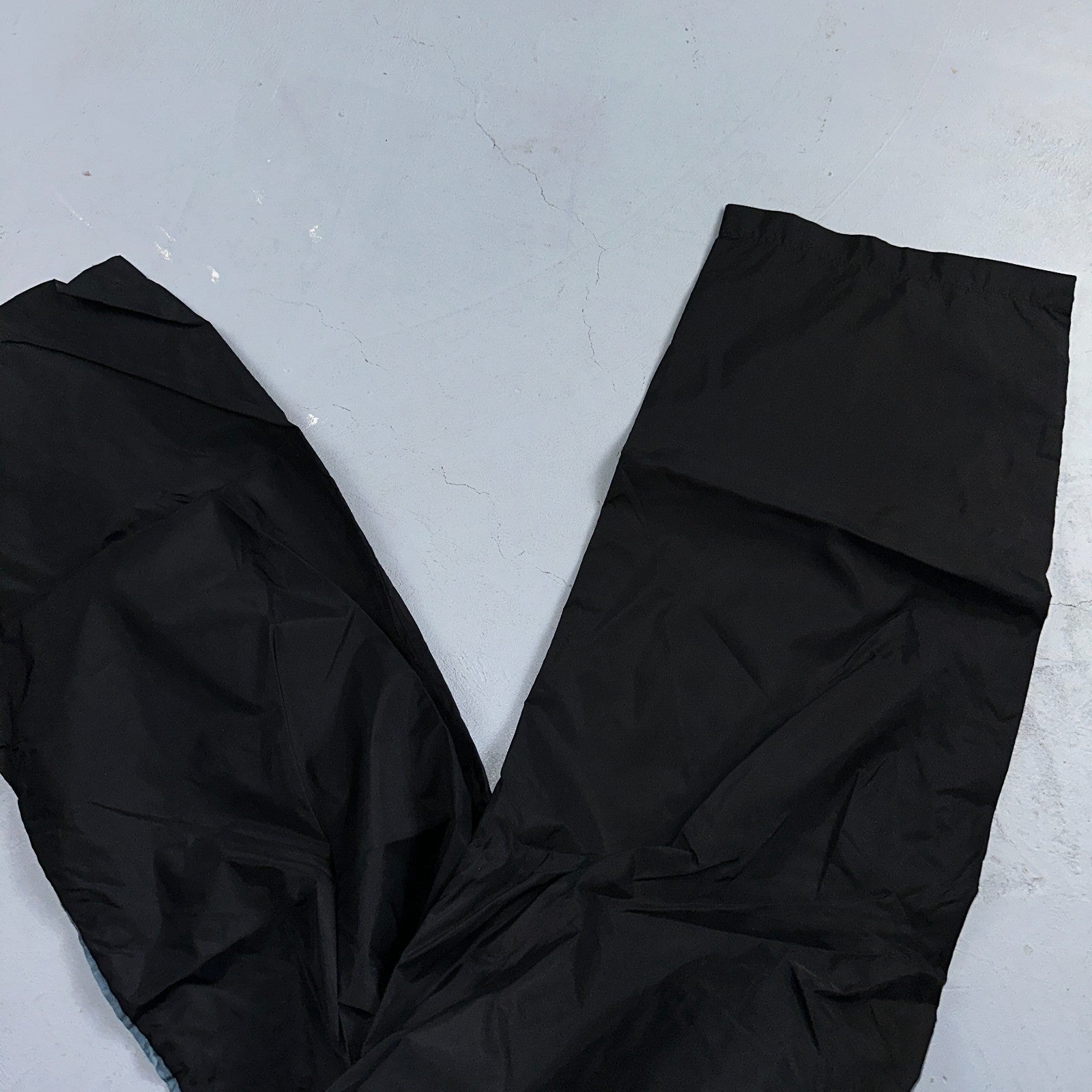 Nike VTG Y2K Windbreaker Track Pants Ankle Zip Unlined Black 1990s Essential