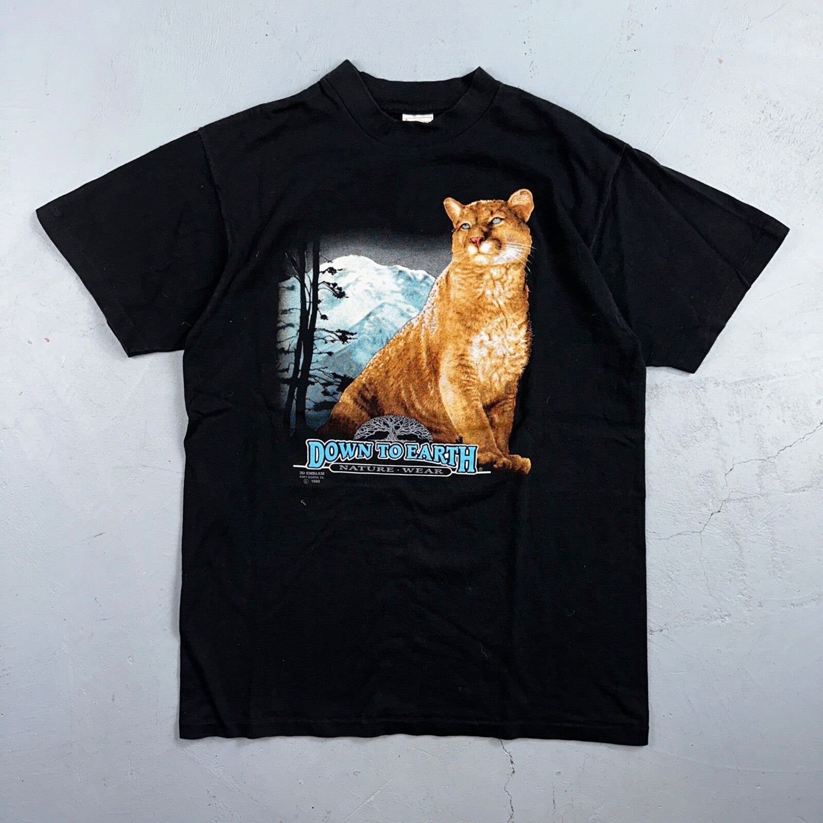 Vintage 3D Emblem Down To Earth 90s Nature Panther T Shirt Black Harley Cat