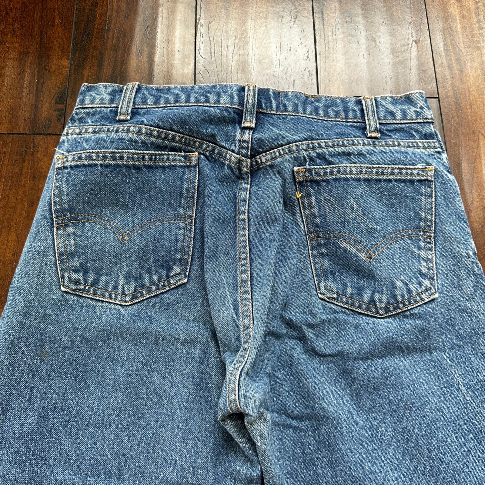 Levis 505 Vintage 90s Straight Leg XX Canada Jeans 33x33 Med Wash 30x27