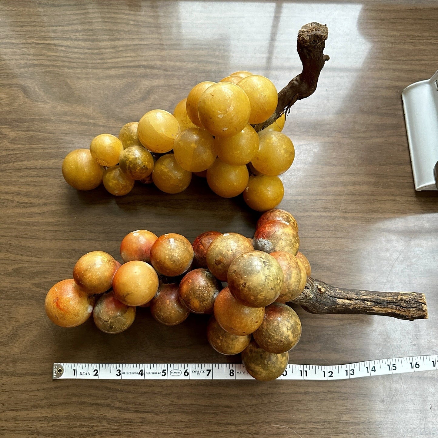 VTG Gold Lucite Acrylic Grapes Mid Century MCM Retro 1960s Cluster Yellow Set 2