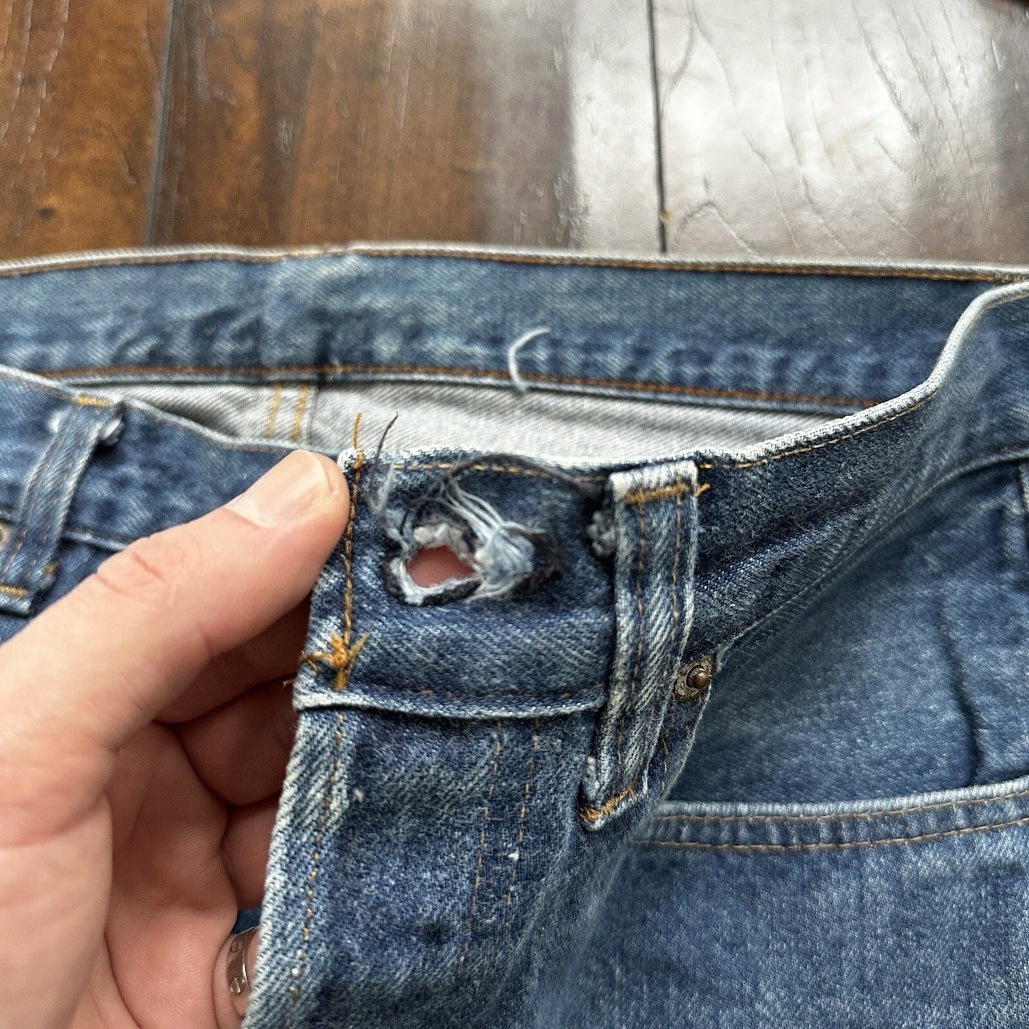 Levis Vintage 80s Redline Selvedge USA 501 XX Jeans 66 70s 32x34 Act 30x26