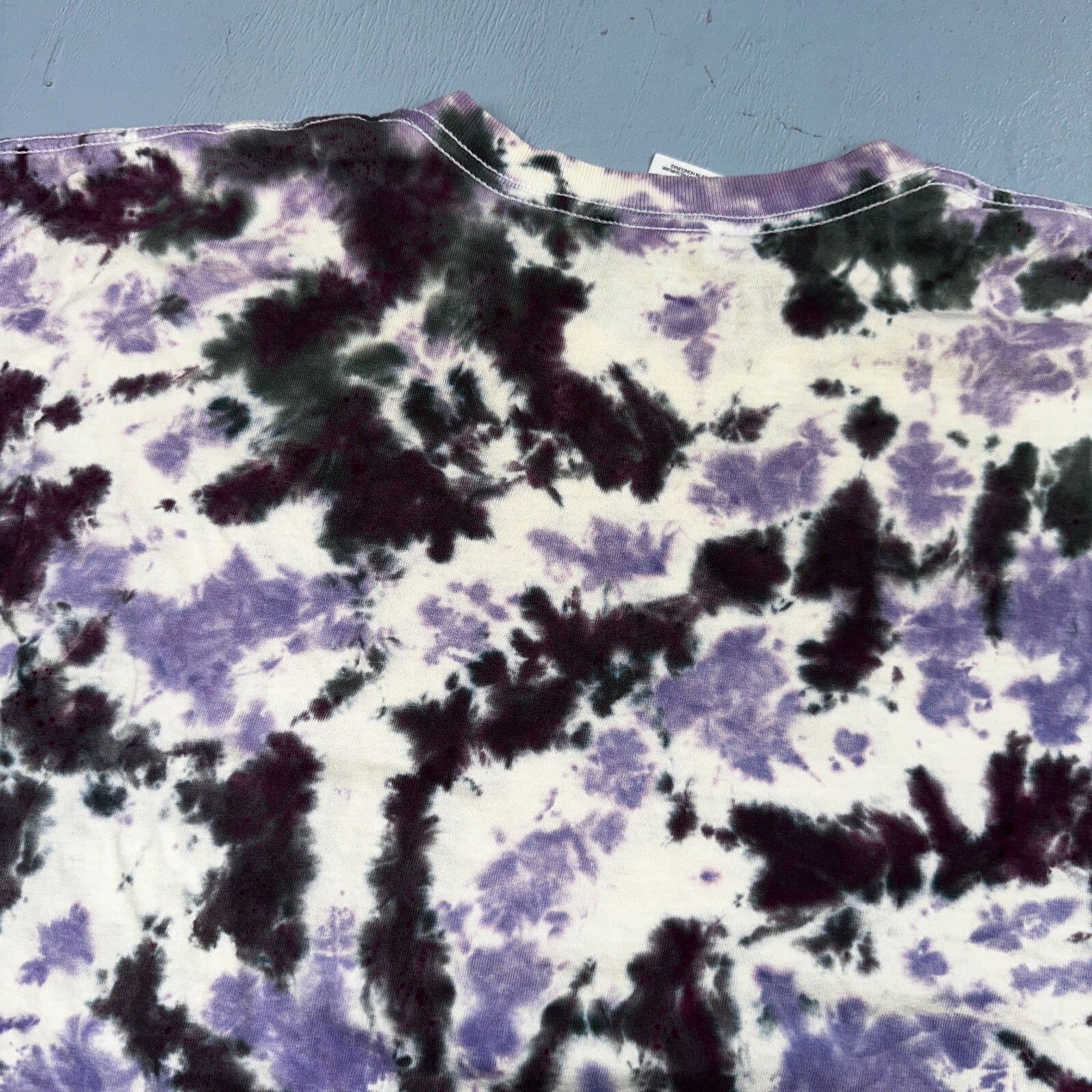 Tye Dye Hippie Purple Black VTG T Shirt Y2K Grateful Dead Wild Pattern Cool Best