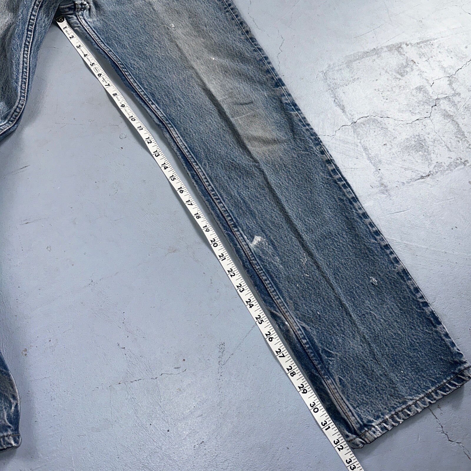 Levis 501 Vintage 90s USA XX Straight Leg Jeans 33x36 Light Wash Act 30x32