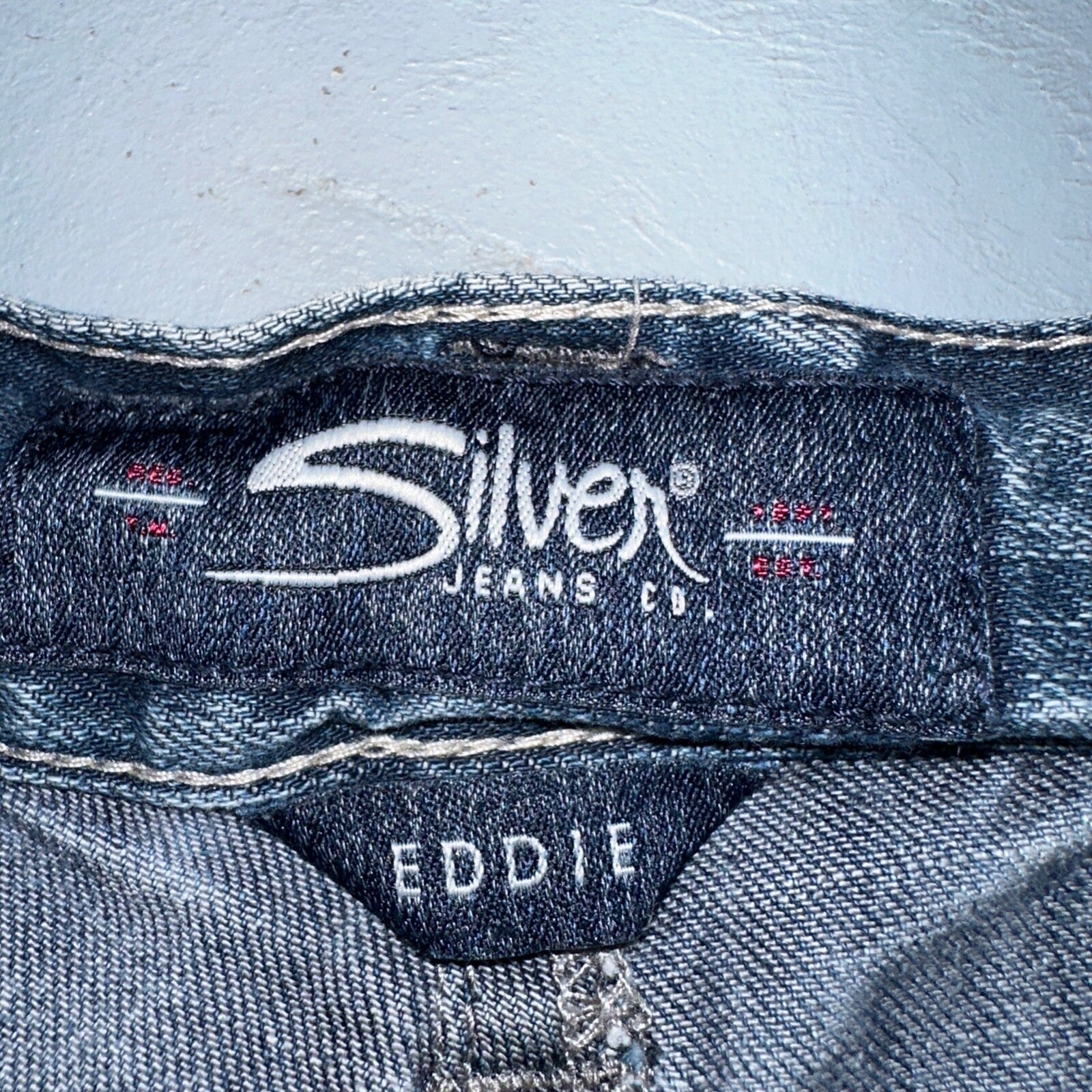 Silver Jeans Mens 34x30 Eddie Blue Denim Stretch Straight 5 Pocket Whiskering