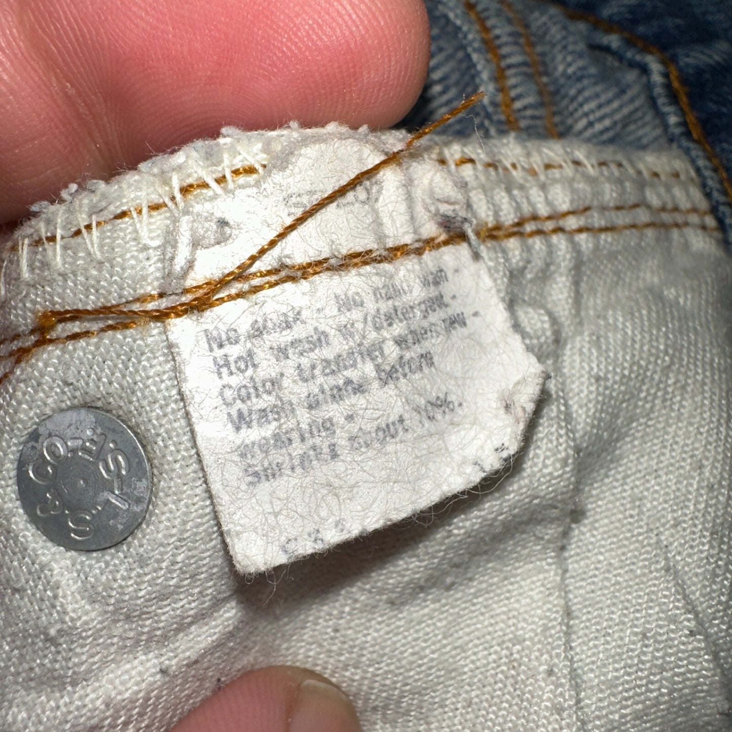 Levis 501 Vintage 80s USA XX Straight Leg Jeans Blue Light Wash Act 32x24 Capri