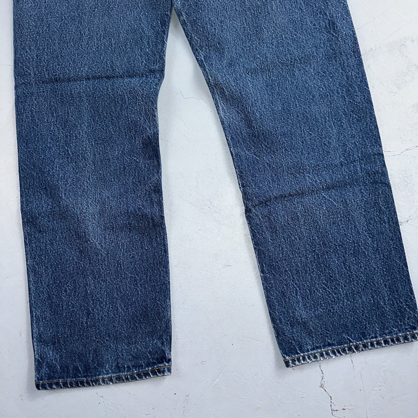 Levis 501 Vintage 80s USA XX Straight Leg Jeans Blue Med Wash 33x32 Act 30x27
