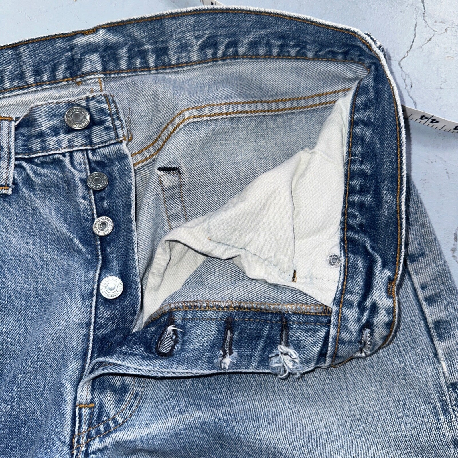 Levis 501 Vintage 80s Redline Selvedge USA XX Jeans Light Wash 33x40 Act 30x34