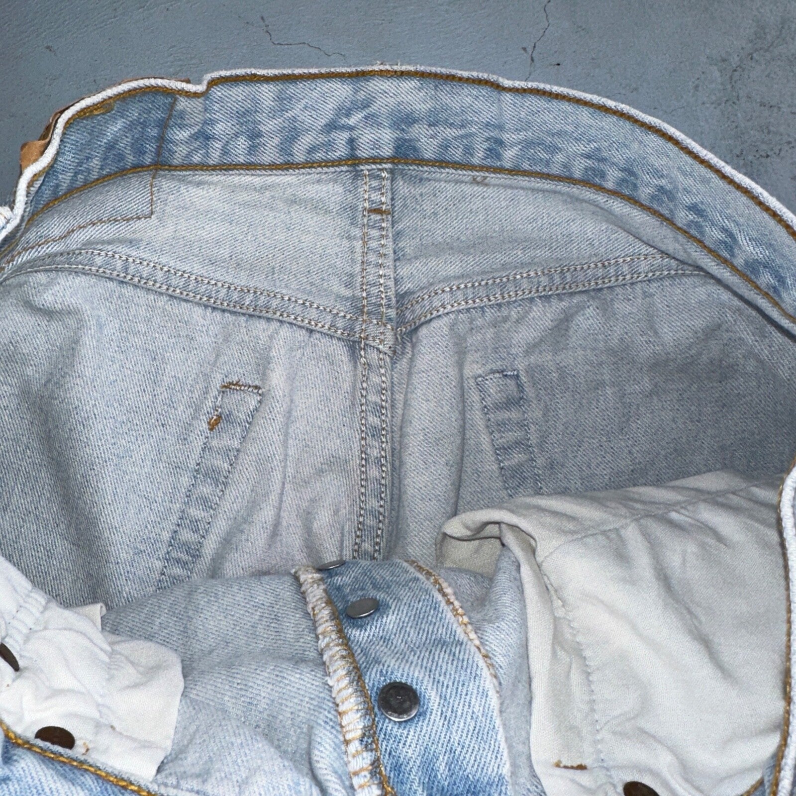 Levis 501 Vintage 90s USA XX Straight Leg Jeans Blue Light Wash 34x38 Act 30x33