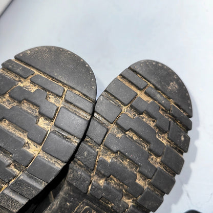 Caterpillar Men's Second Shift Work Boot Soft Toe Black Leather Size 8.5 CAT