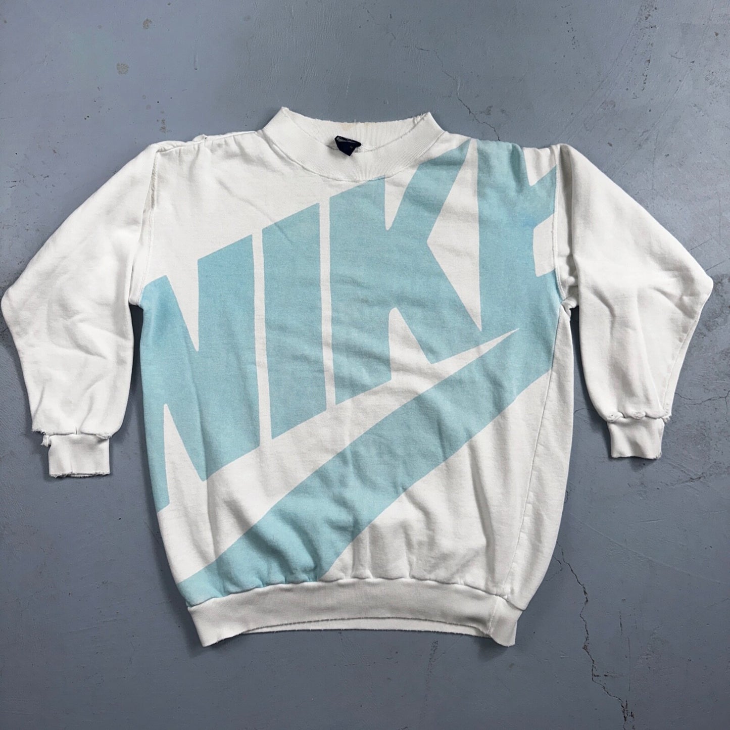 Nike VTG 80s Sweatshirt Crewneck Spell Out Huge Big USA Logo 1980s White Jumper