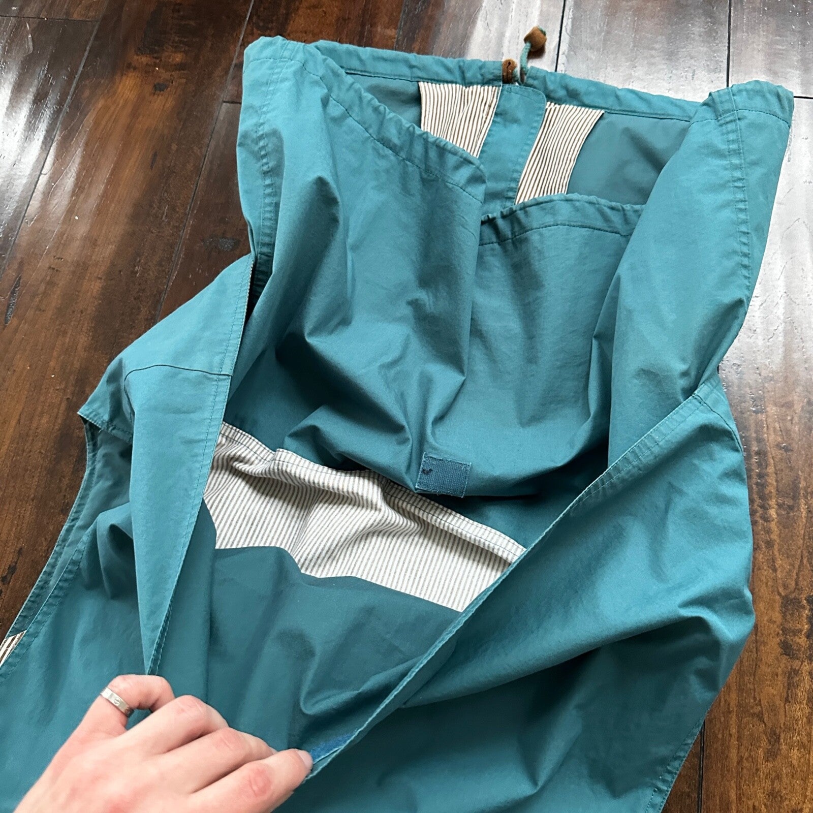 VTG Eddie Bauer Vest Mens M Green Blue Canvas Unlined Basic Cool Safari