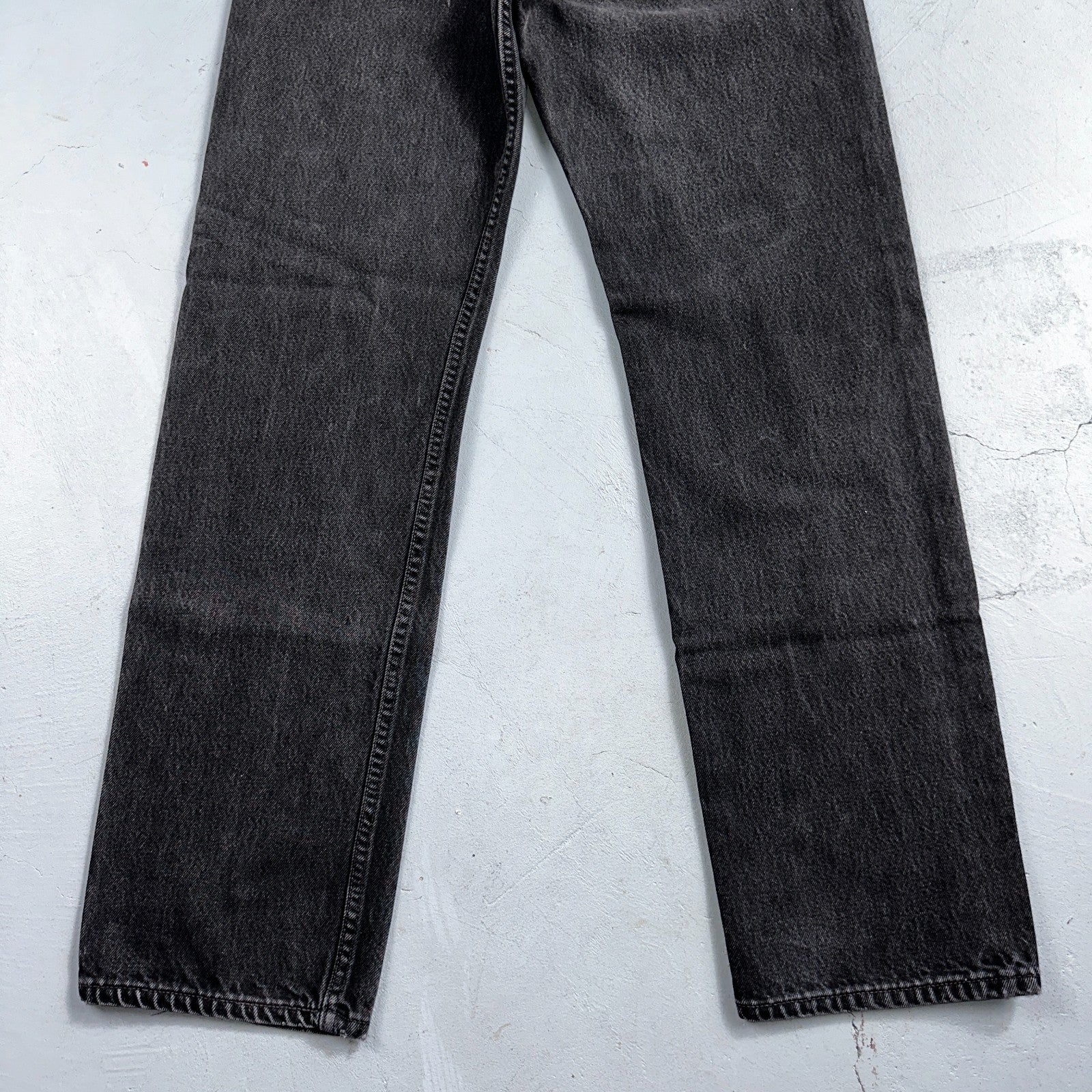 Levis 501 Vintage 80s USA XX Straight Leg Jeans Black Light Wash 33x34 Act 31x32