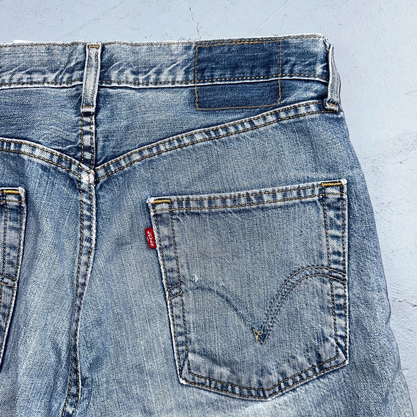 Levis 501 Vintage Y2K 90s XX Straight Leg Jeans Blue Light Wash 33x34 Act 33x30