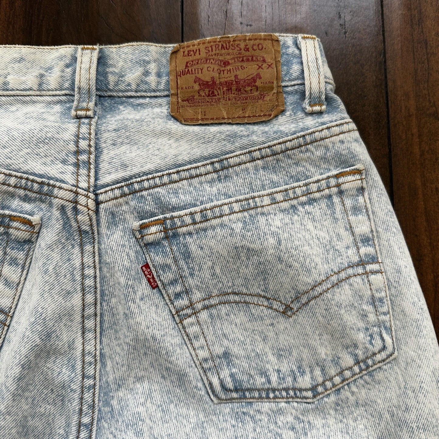 VTG 90s Levis 501 Button Fly 27x32 USA Tag Jeans Straight Wash Light X Act 25x30