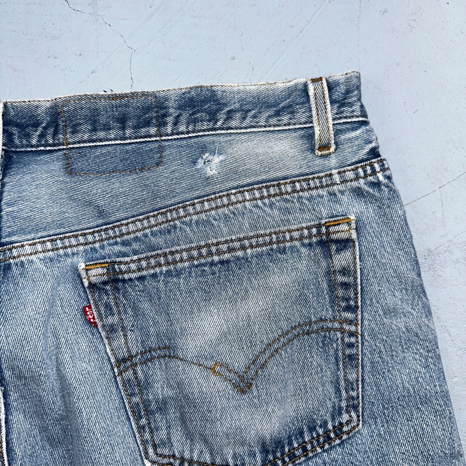 Levis 501 Vintage 90s USA XX Straight Leg Jeans Blue Light Wash 42x30 Act 41x26