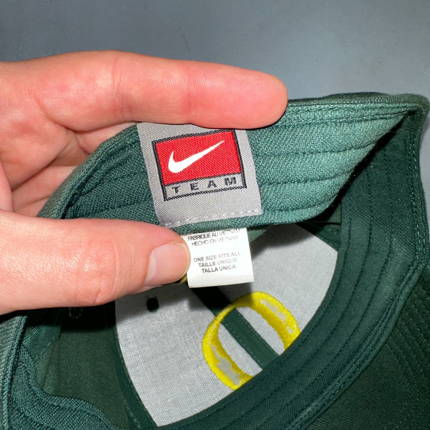 Nike Oregon Ducks VTG Hat Cap Snapback Lot of 3 Yellow Green Eugene Running Y2K