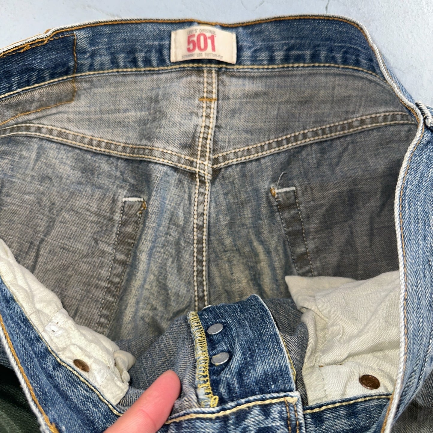 Levis 501 Vintage Y2K XX Straight Leg Jeans Blue Med Wash 33x34 Act 33x33