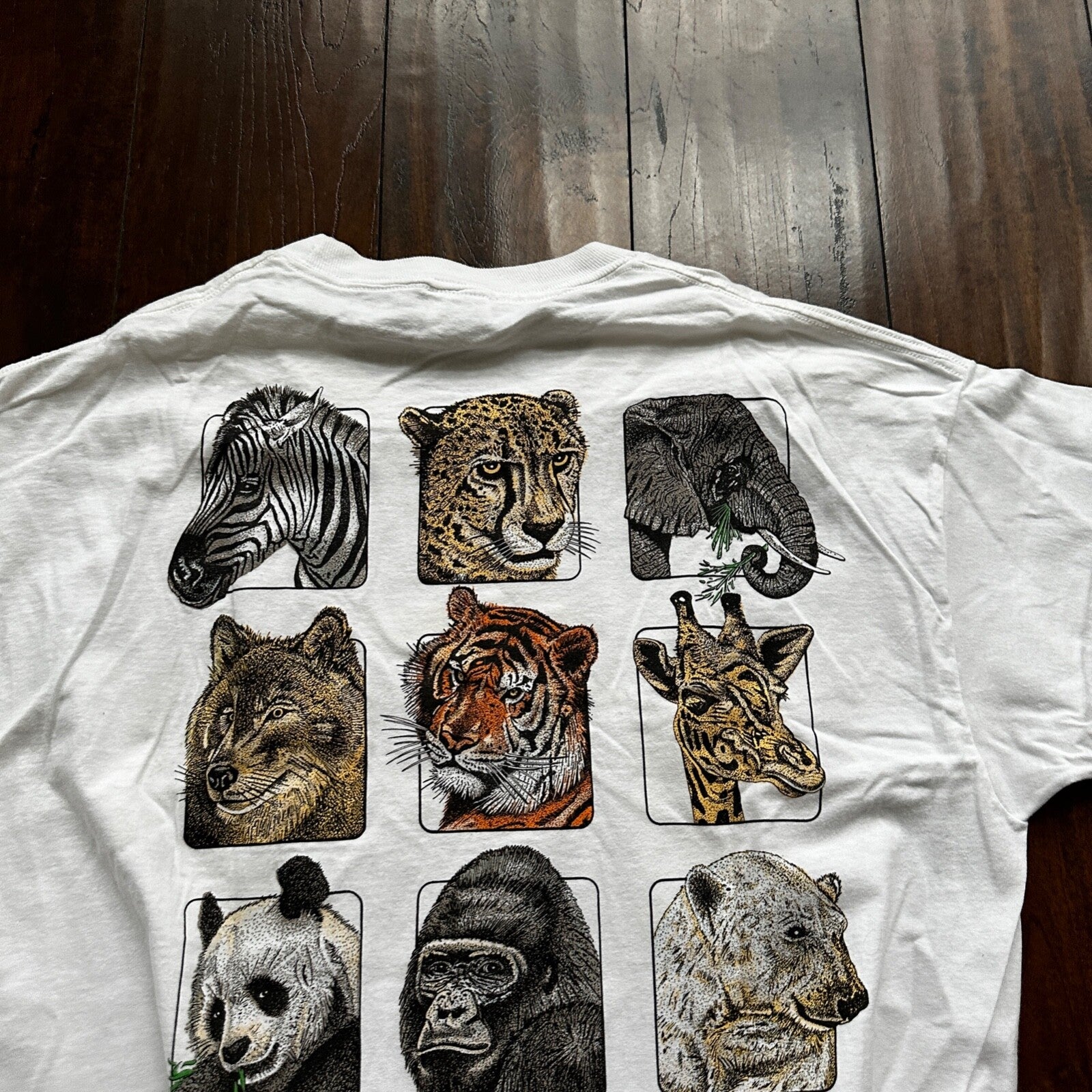 Anvil 90s Zoo Animals Cheetah Tigers Panda Vintage T Shirt Single Stitch 1990s