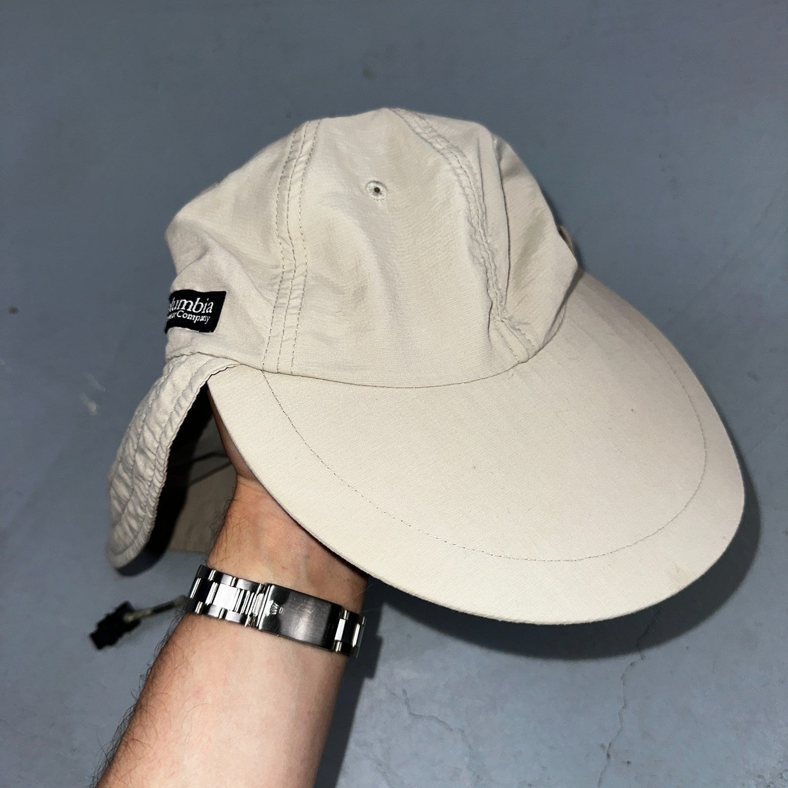 VTG Columbia Hat Cap Adult White Adjustable Wide Brim Neck Cover UPF 30