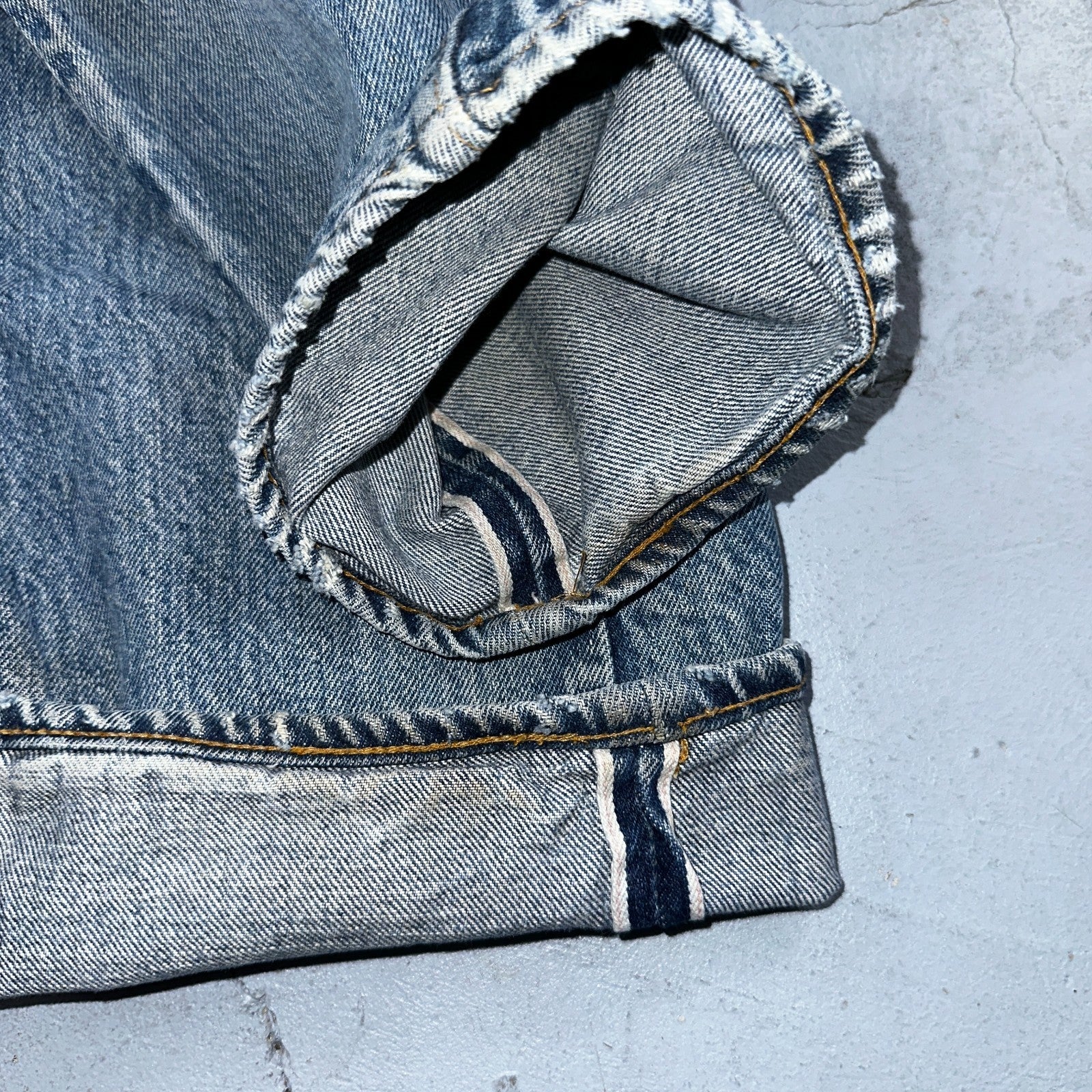 Levis 501 Vintage 80s Redline Selvedge USA XX Jeans Light Wash 32x31 Act 29x27