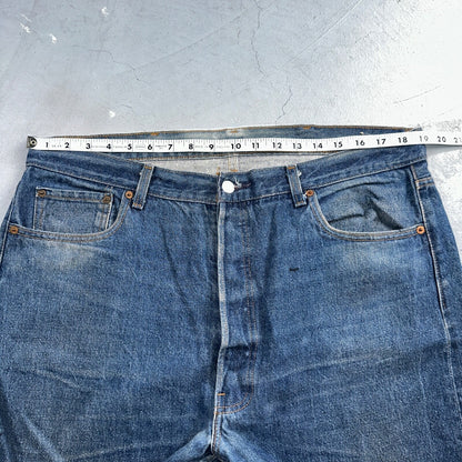 Levis 501 Vintage 80s USA XX Straight Leg Jeans Blue Light Wash 40x33 Act 38x29