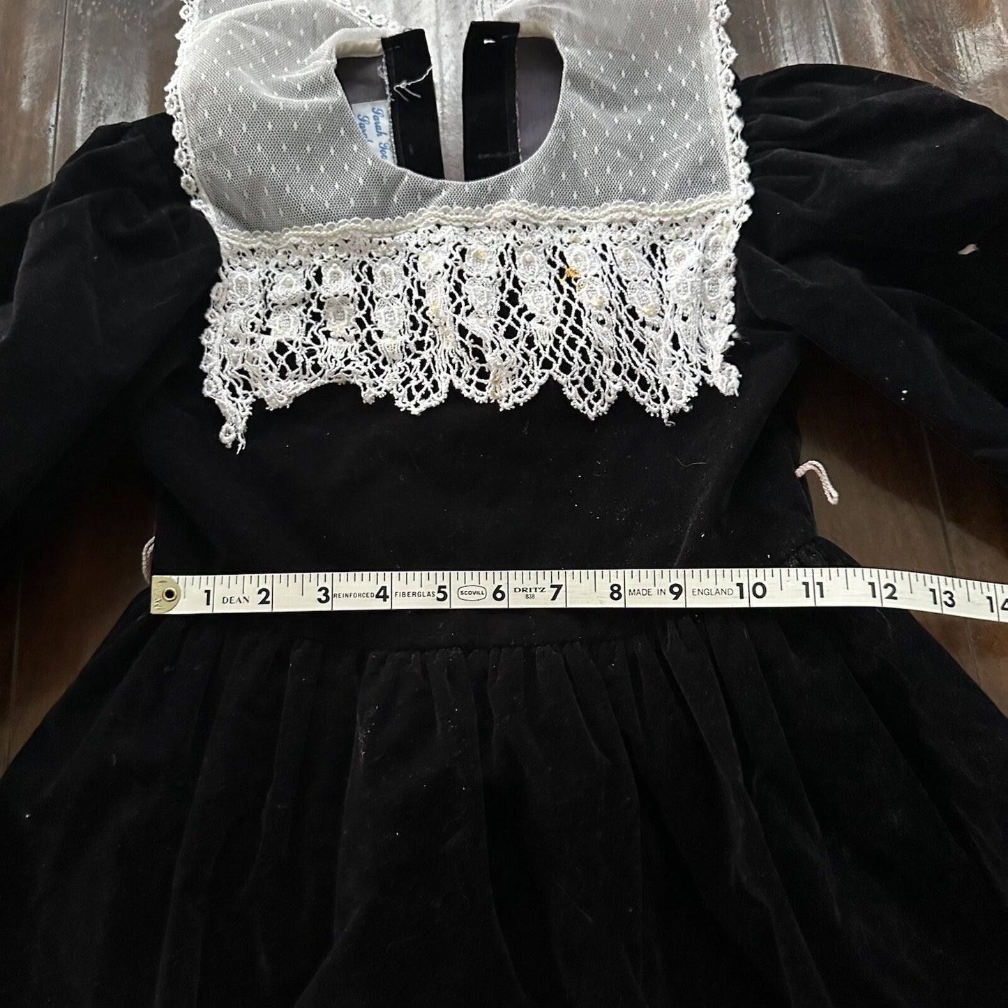 Vintage Sarah Kent Girls Victorian Style Dress Rare Black Pearls White Velour
