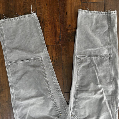 Carhartt B136 GVL Double Knee Carpenter Pants Size 44x34 (Fits 40x30) Dungaree