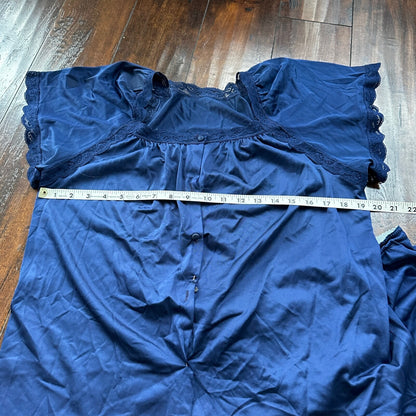 Two Cute Sets Jones New York Silky Pajamas Short Sleeve Missing Buttons VTG