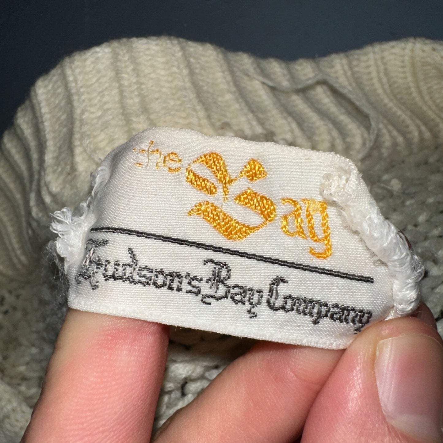 Vintage Hudson Bay Cardigan Acrylic Sweater Ivory Cable Knit Fisherman 80s Korea