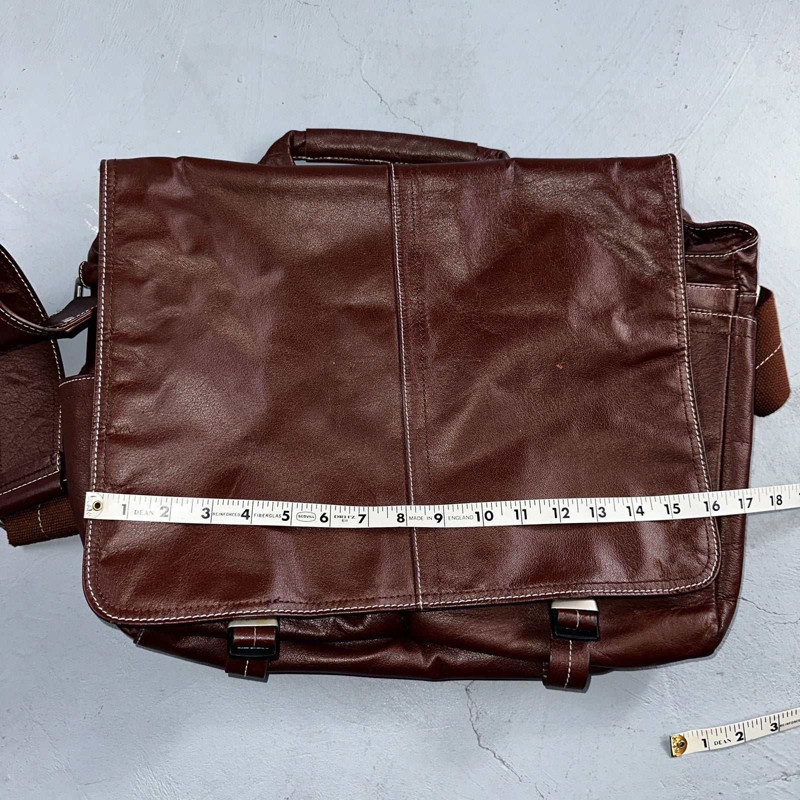 Rich Brown Leather Messenger Satchel Computer Laptop Cross Body Bag