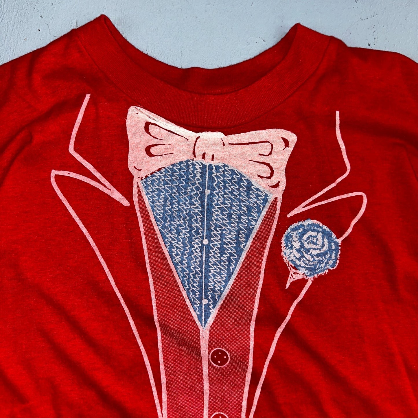 Tuxedo 1980s VTG T Shirt Red Touch of Gold USA Funny Humor Joke Tee Suit Fun