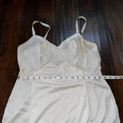 VTG Sexy Undercover Wear Nightgown Womens Short Lingerie 1970s 60s 70s