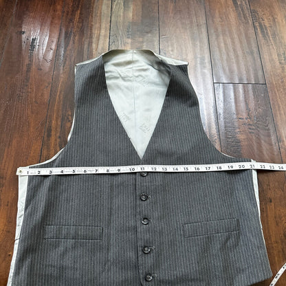 Vtg USA Eagles Pinstripe Mens Gray Wool 3 Pc Suit 42 Vest 33x30 1980s Vest